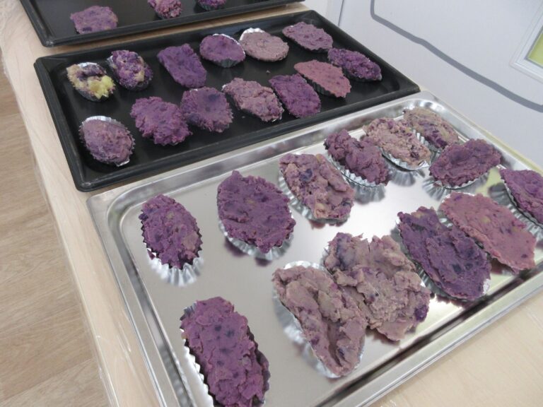 おいしかったね(*’▽’)スイートポテト！（3歳　にじぐみ）