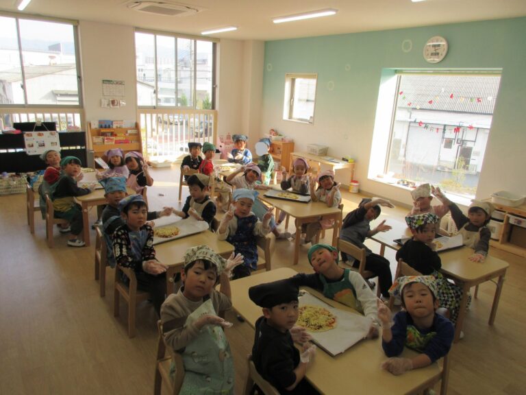 きのこピザクッキング🍄🍕(5歳　くじら組)